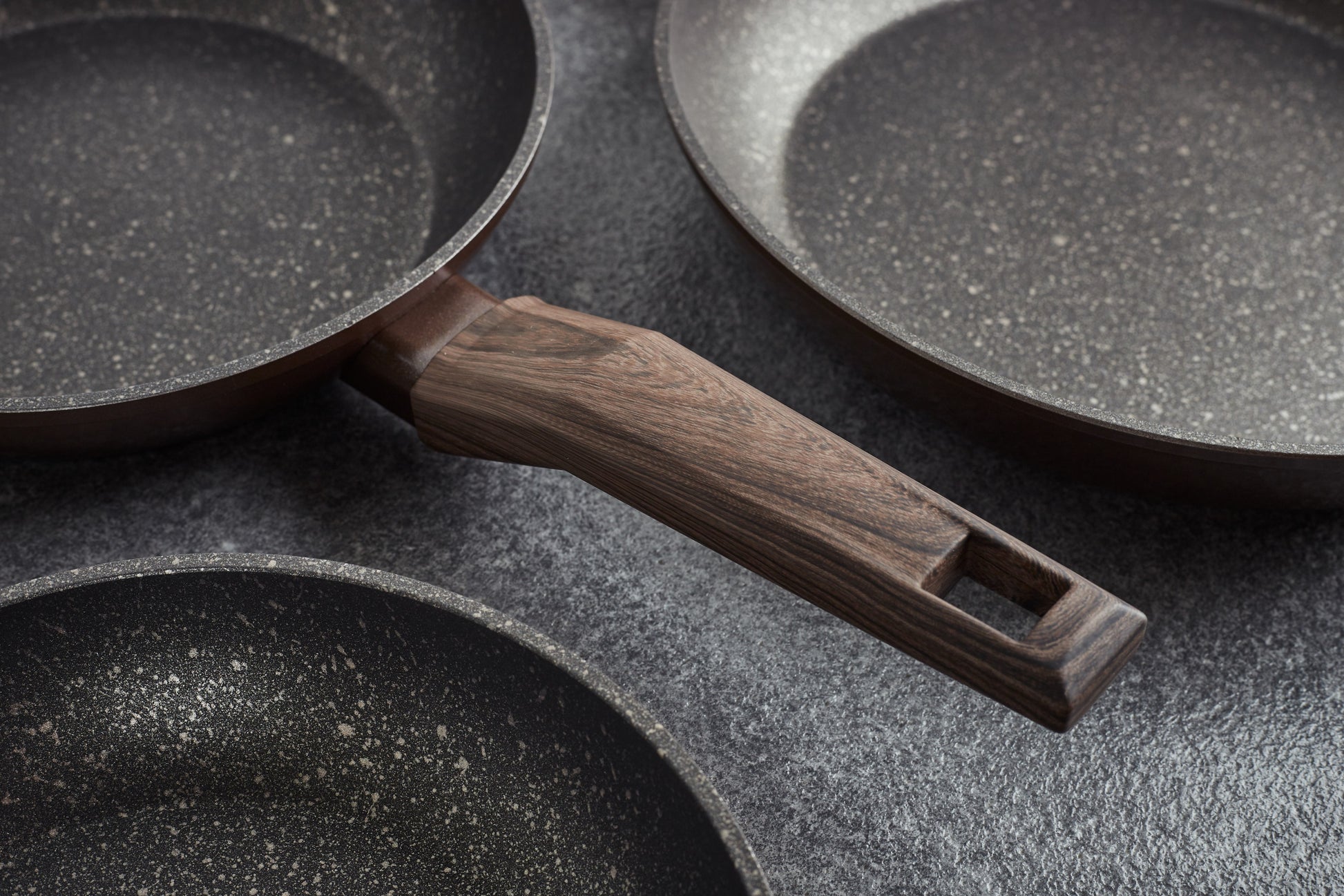 Frigideira Antiaderente Efeito Mármore Indução Carina 26cm - Resto Kitchenware